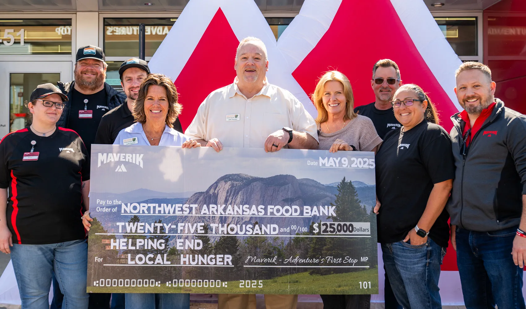 Maverik Celebrates Northwest Arkansas Rebrands with Springdale Grand Opening, $25K Community Donation